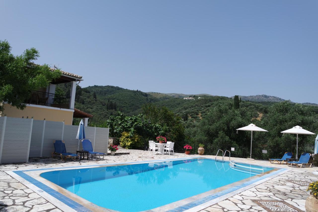 Villa Bacchus Kassiopi Corfu Exterior foto